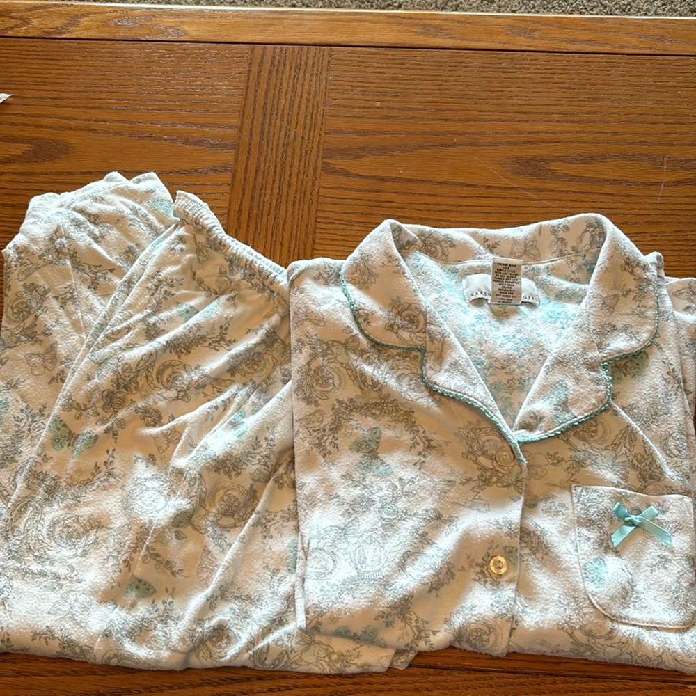 Karen Neuburger pajamas